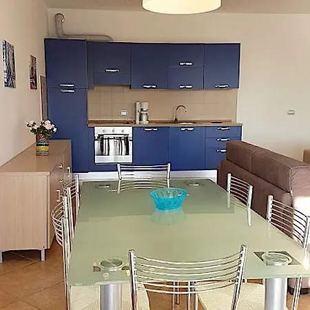 Apartment Riva Gabella 2 *